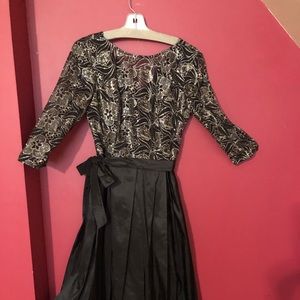 Black A-line Floral Lace party cocktail dress